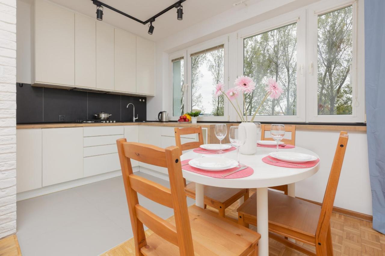 Warsaw Magellana Apartment By Noclegi Renters Екстер'єр фото